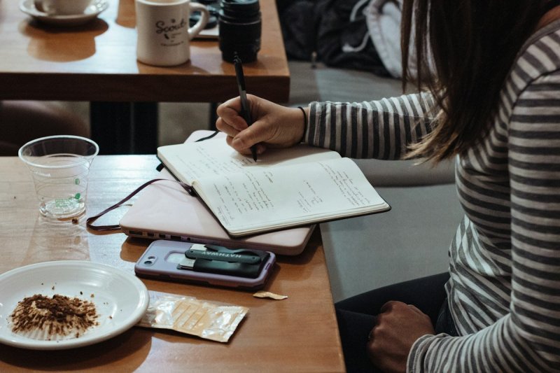 Loud budgeting is de bespaartrend zonder schaamte